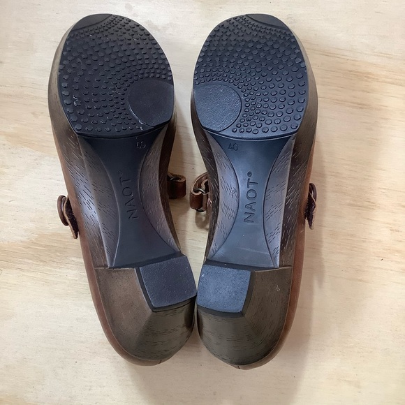 Naot Shoes Womens 40 (9) Mary Jane Brown Suede Leather Hook & Loop Comfort - Picture 4 of 12